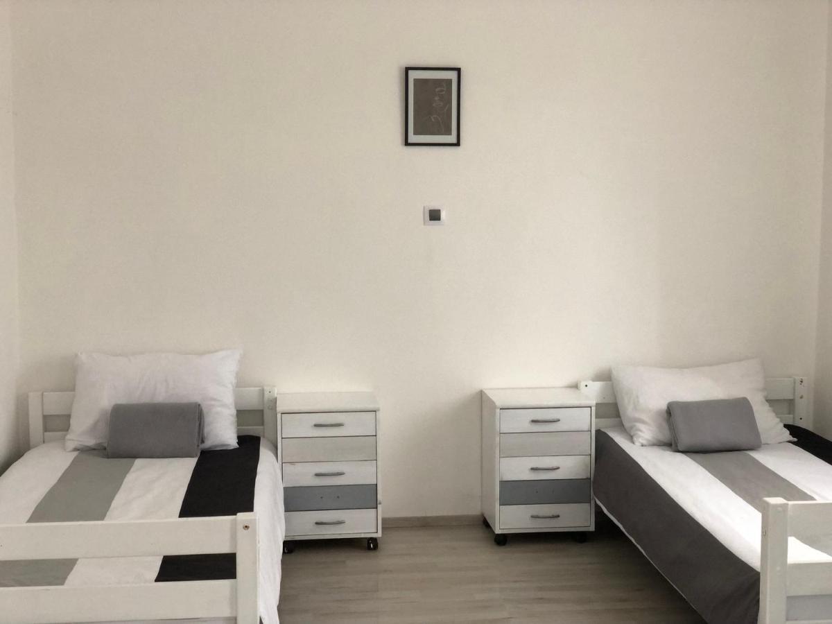 Mija Apartman S Vinnym Sklipkem, Zahradou A Grilem Kájov المظهر الخارجي الصورة